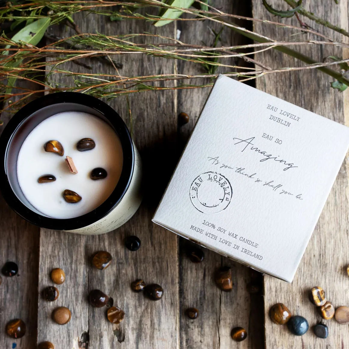Eau Lovely Eau so Amazing Candle
