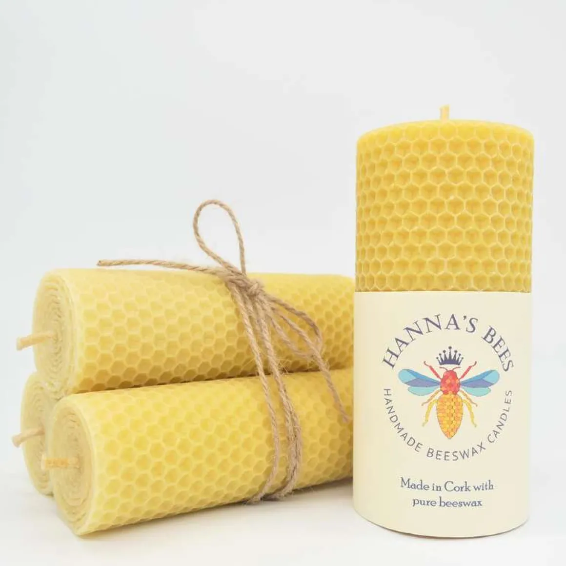 Hanna's Bees Medium Beeswax Candle