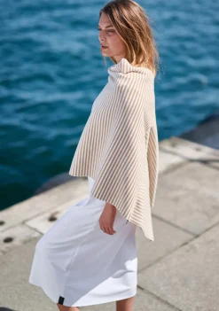 Henriette Steffensen Poncho