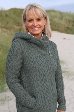 Hooded Aran Heart Cardigan , Thundra