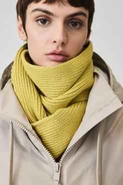 Tanta Ribut Ribbed Scarf